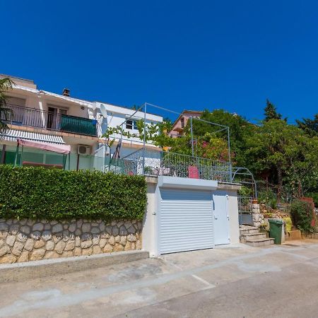 Apartments Adrasteja Dramalj Εξωτερικό φωτογραφία